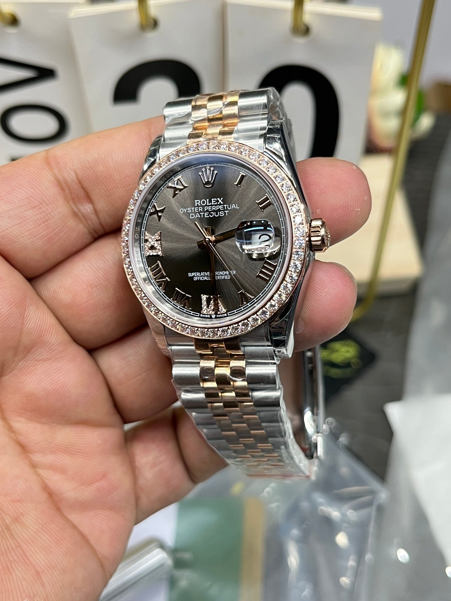 Royale Elegance Watch